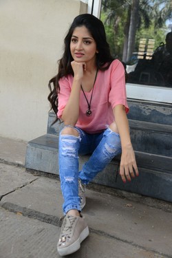 Poonam Kaur Latest Gallery